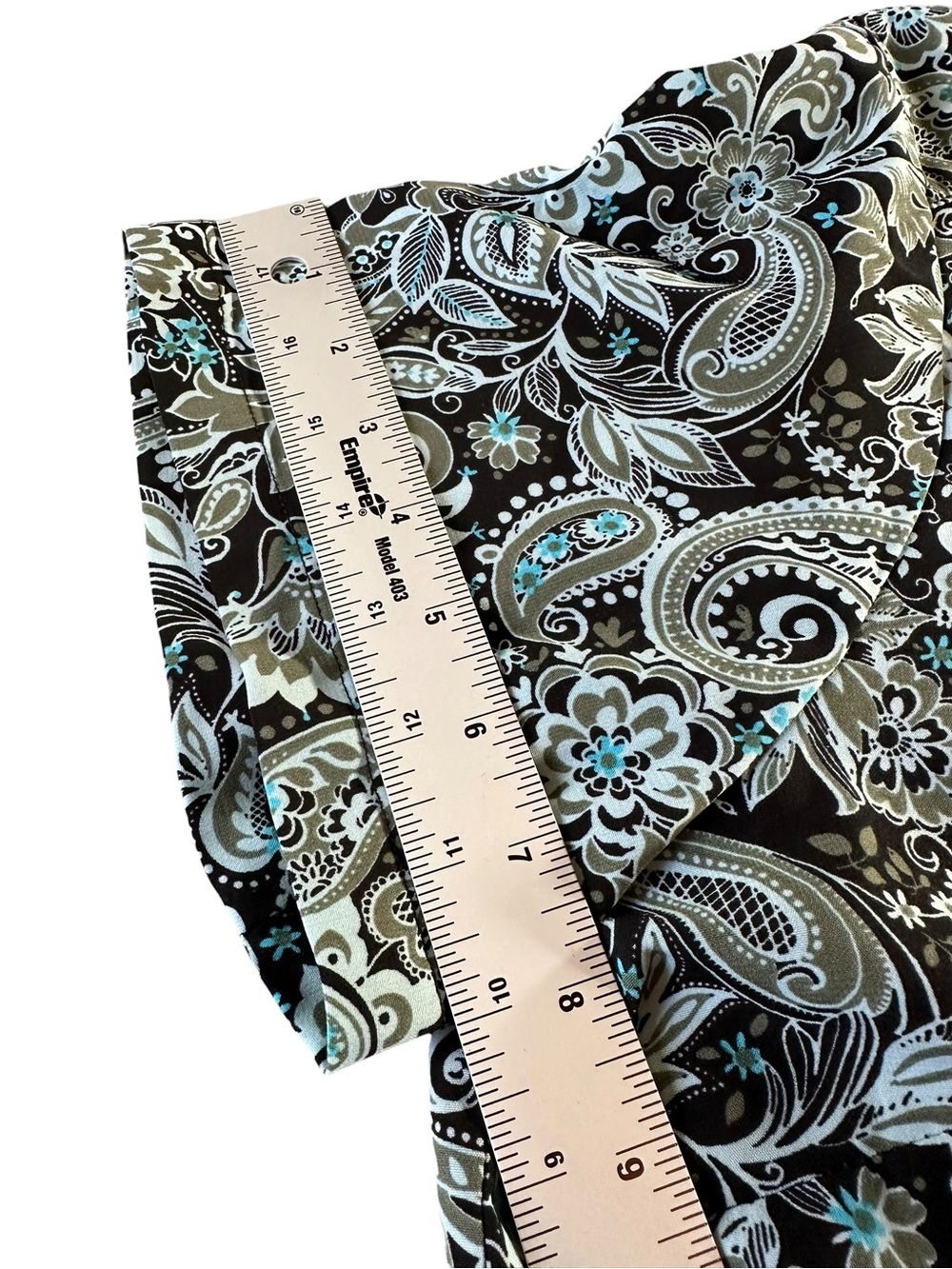 Butter-Soft Black Green Paisley Short Sleeve V-Neck Scrub Top XL - Picture 8 of 10